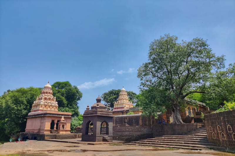 Garden view resort in wai satara city