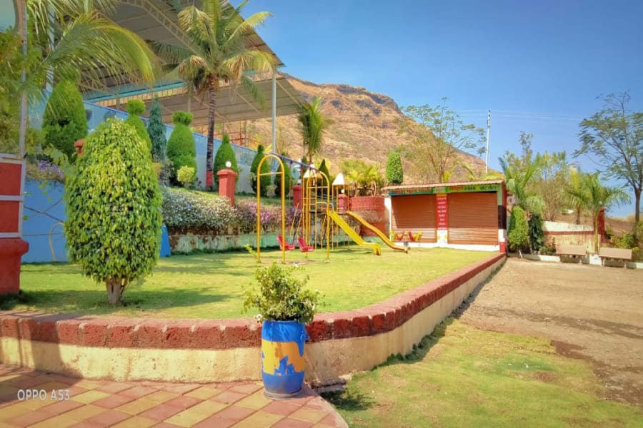 Luxury resort in wai Satara